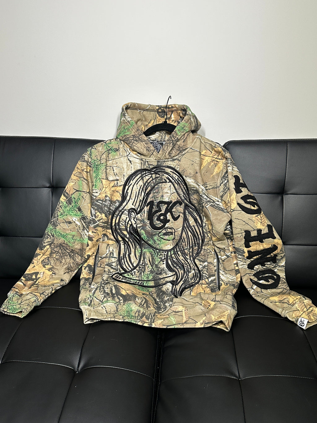“1OK” Iconic Muse Hoodie (Camo/Black)