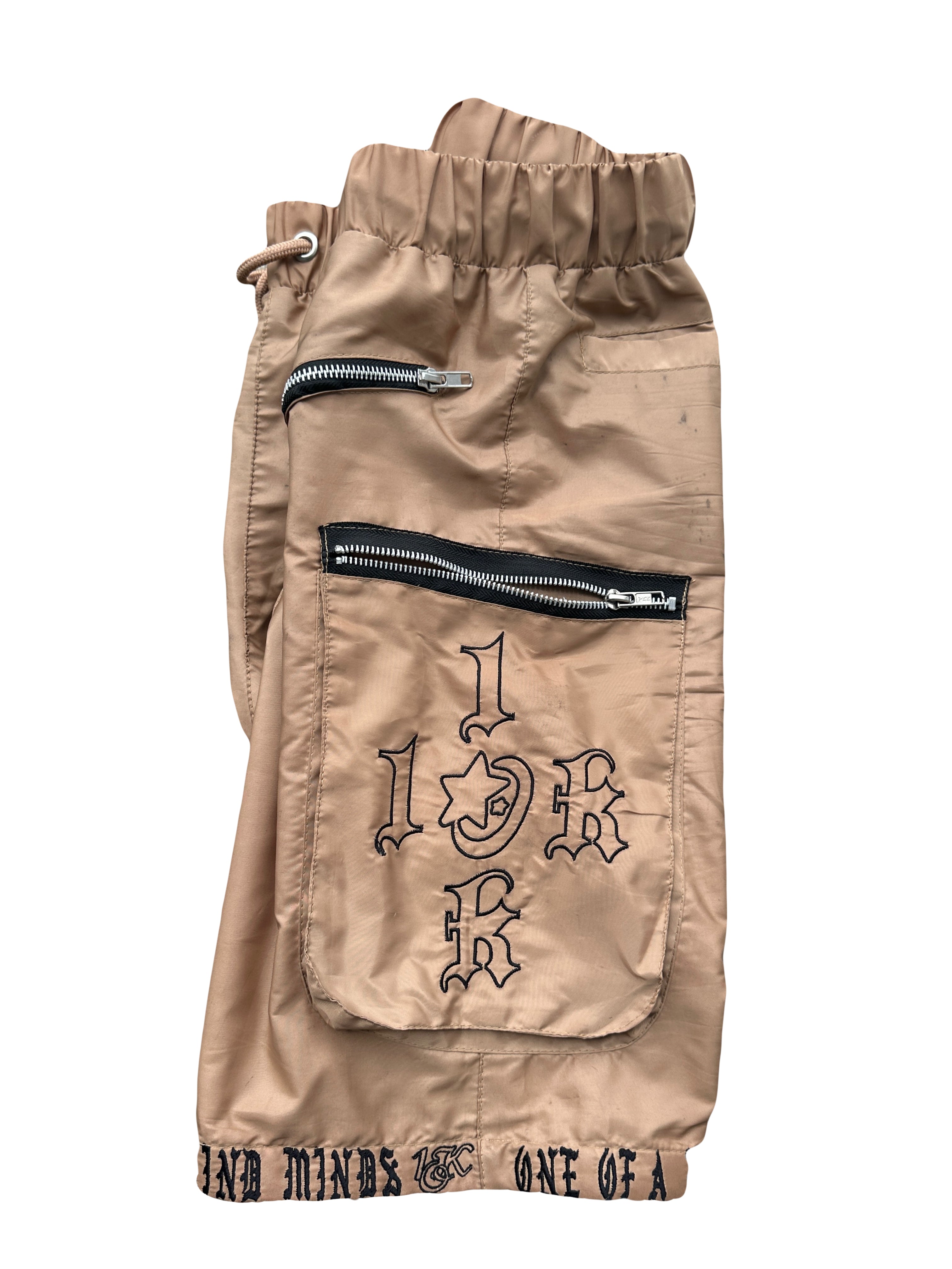 “1OK” Nylon Zipper Shorts (Tan/Black)